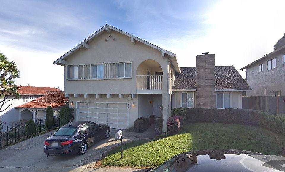 1st image of 2700 Wakefield Dr