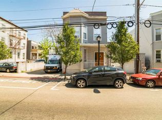 4604 New York Ave, Union City, NJ 07087