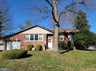 816 Johns Rd, Cherry Hill, NJ 08034