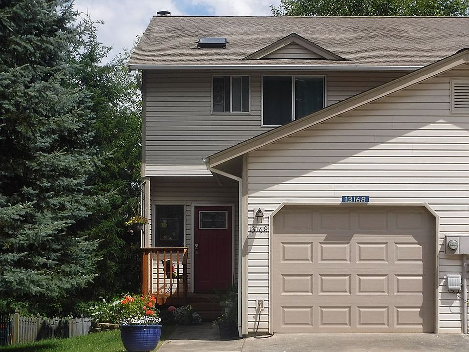 1st image of 13168 Lakeridge Cir NW