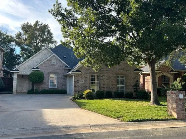 1108 Ellison Park Cir, Denton, TX 76205