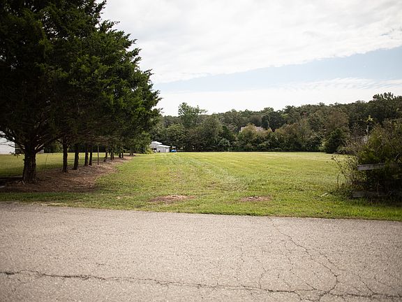 3rd image of 264 County Road 4222