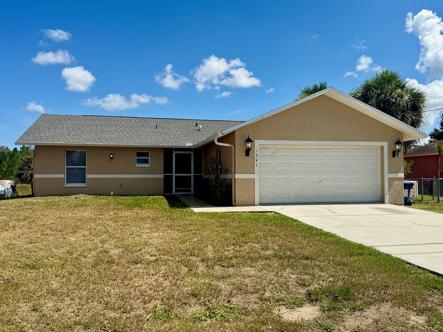 3 bed, 1148 sqft, $1,495 — Photo 1