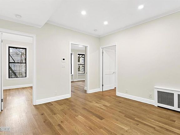 3rd image of 151 E 81st St #5S