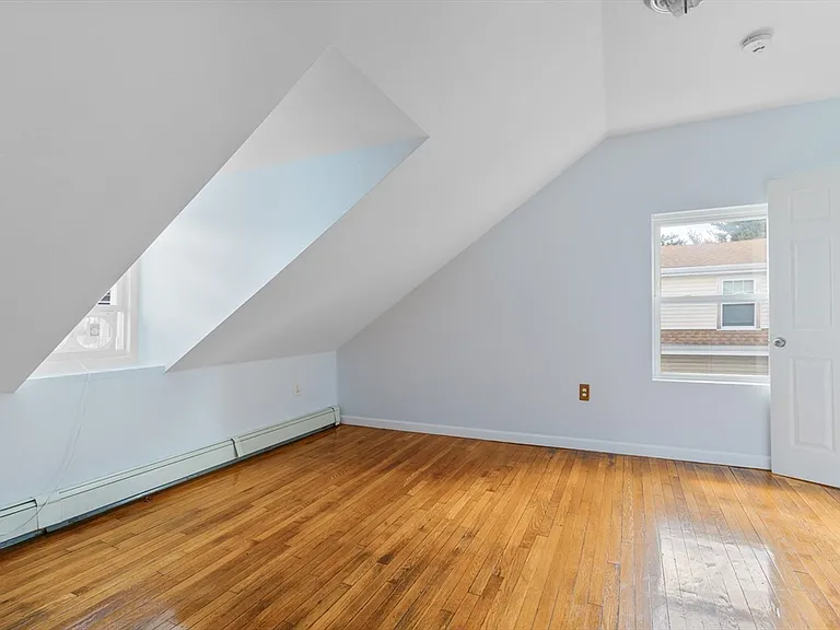 103 Winthrop St #3 — Photo 11