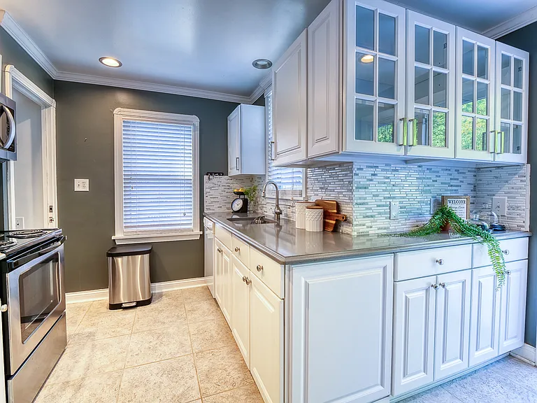 352 Glen Park Dr — Photo 15