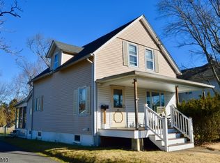 49 N Main St, Flemington, NJ 08822