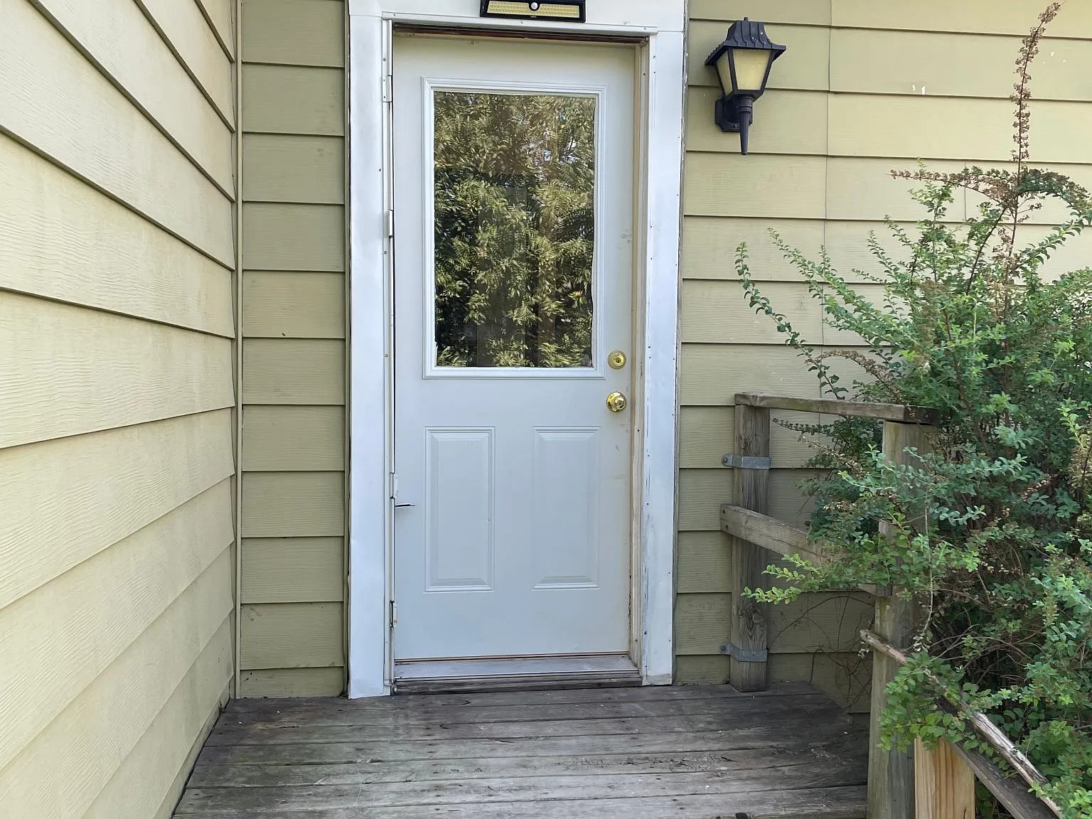 1638 Saemann Ave — Photo 4