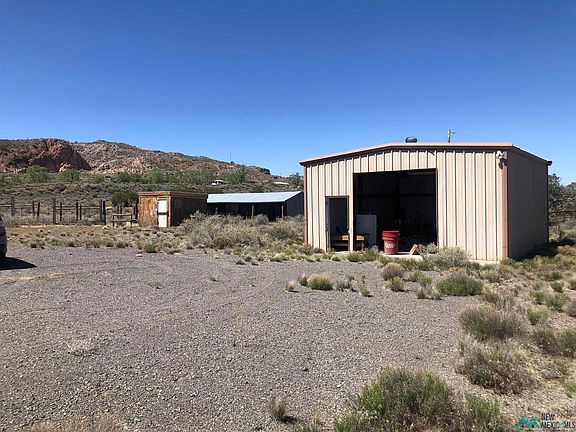 2nd image of Twin Buttes Rd