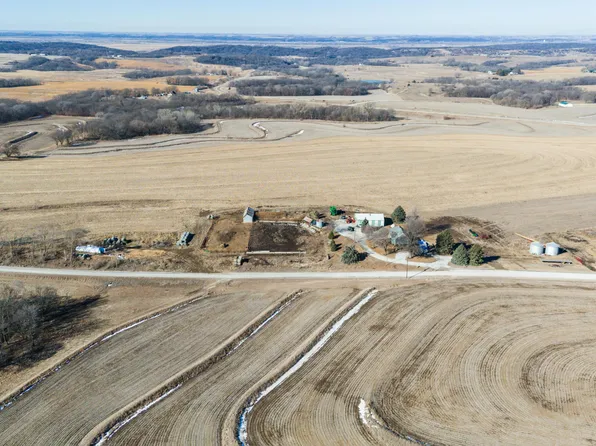 1029 255th Ave, Tabor, IA 51653