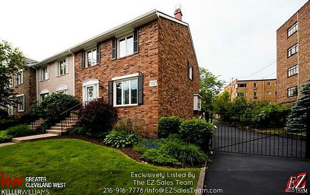 1st image of 11705 Edgewater Dr #1