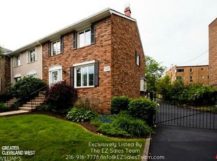 11705 Edgewater Dr #1, Lakewood, OH 44107