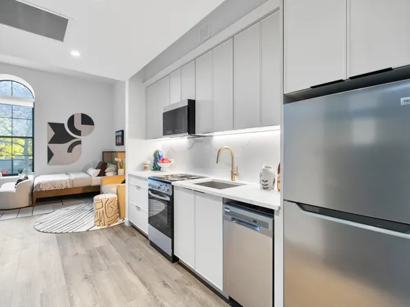 788 Willoughby Avenue 429 image 1 of 10