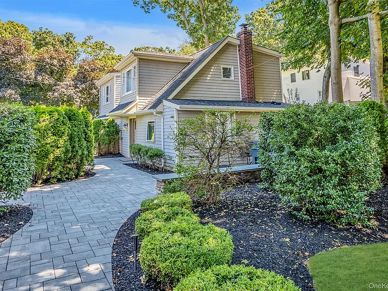 29 Aspen Rd — Photo 3