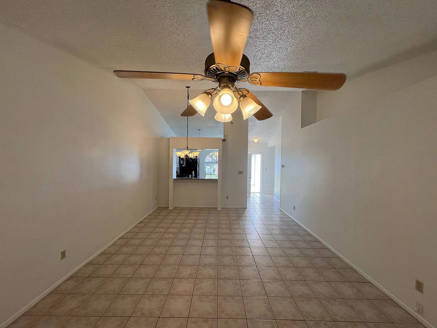 3160 Smoke Signal Cir Kissimmee, 34746 - 1 — Photo 3