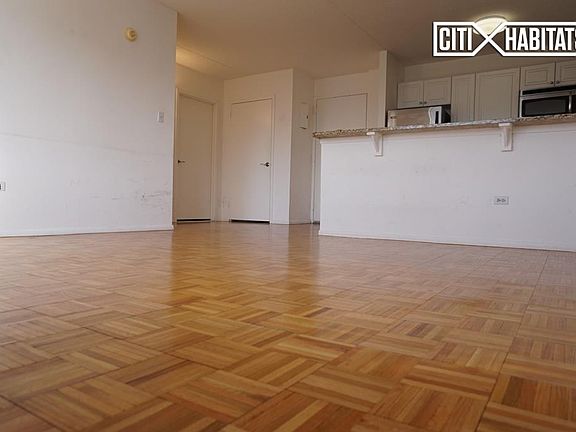4th image of 303 W 21st St APT 7B