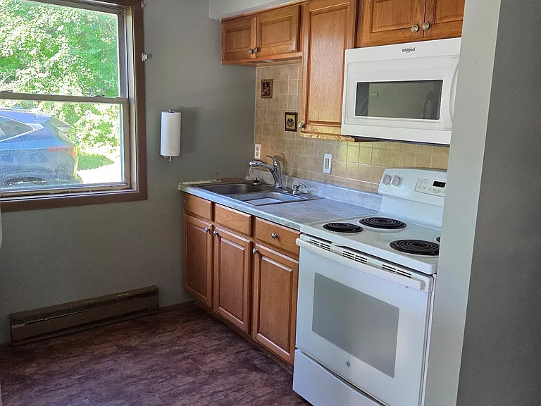746 Country Club Trl #A — Photo 5