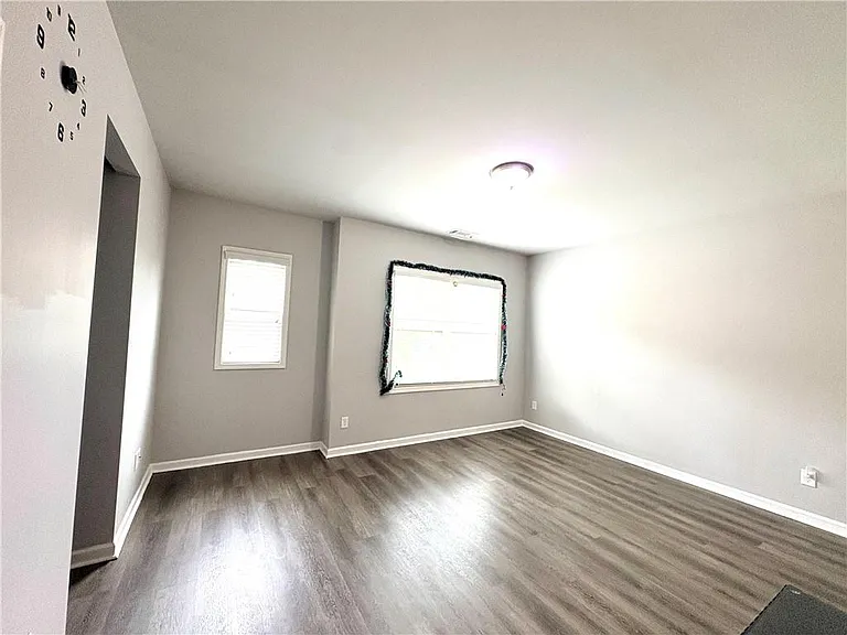 2418 Ivy Meadow Ln — Photo 14