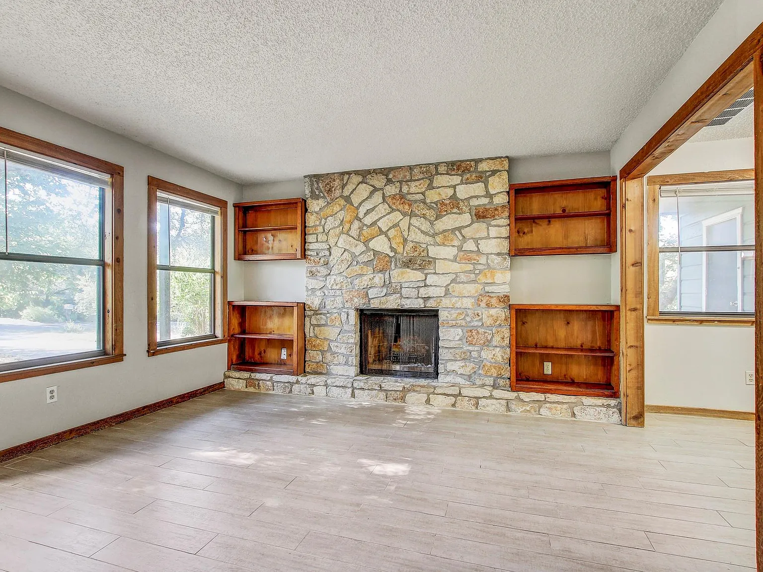 2 bed, 2.0 bath, 950 sqft, $1,850 — Photo 4