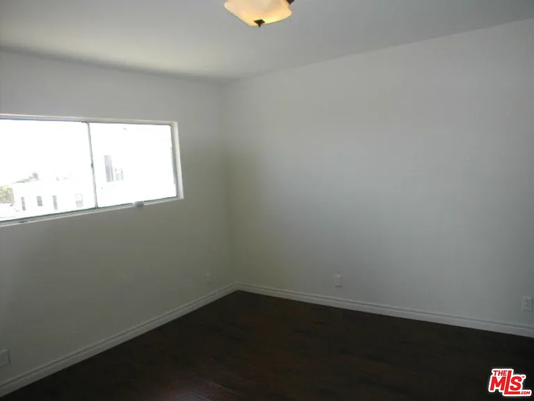 1326 S Ridgeley Dr #6 — Photo 18