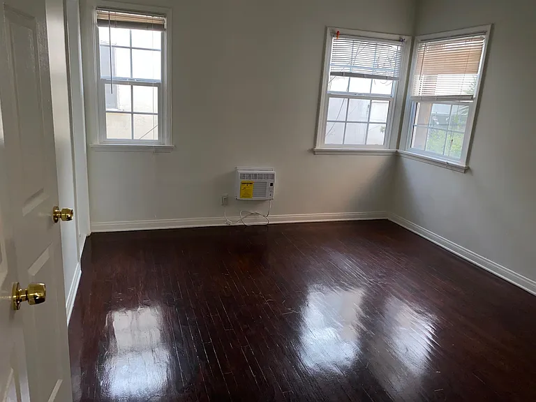 7711 Romaine St #7711 — Photo 7