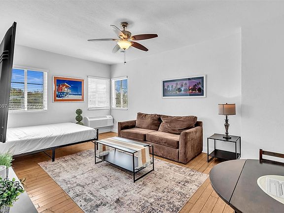 3rd image of 8415 Harding Ave APT 19