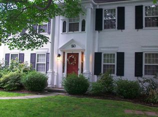 150 Ridgewood Rd, West Hartford, CT 06107