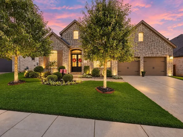 9308 Pecan Woods Trl, Lantana, TX 76226