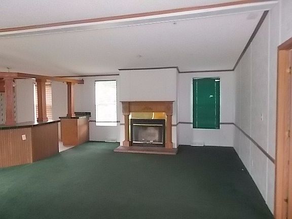 Additional Living Room