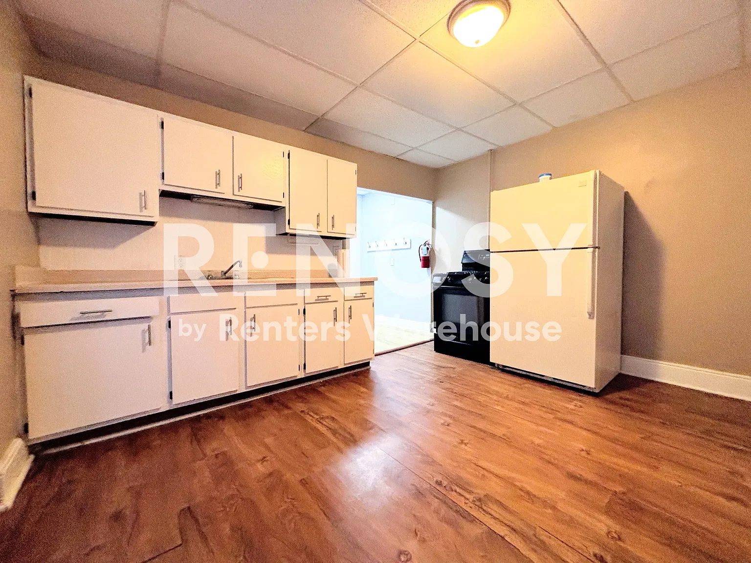 One Bedroom Apartment for Rent — Photo 3