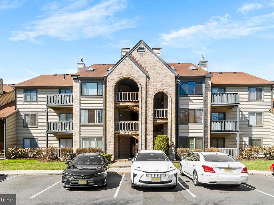 1st image of 4708 Dunbarton Rd #A