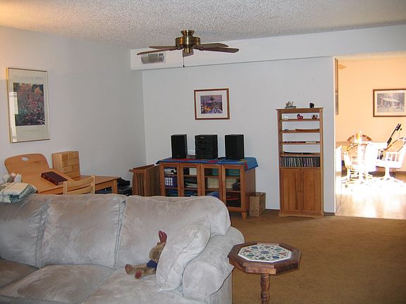 Expanded liv. or 2nd. dining