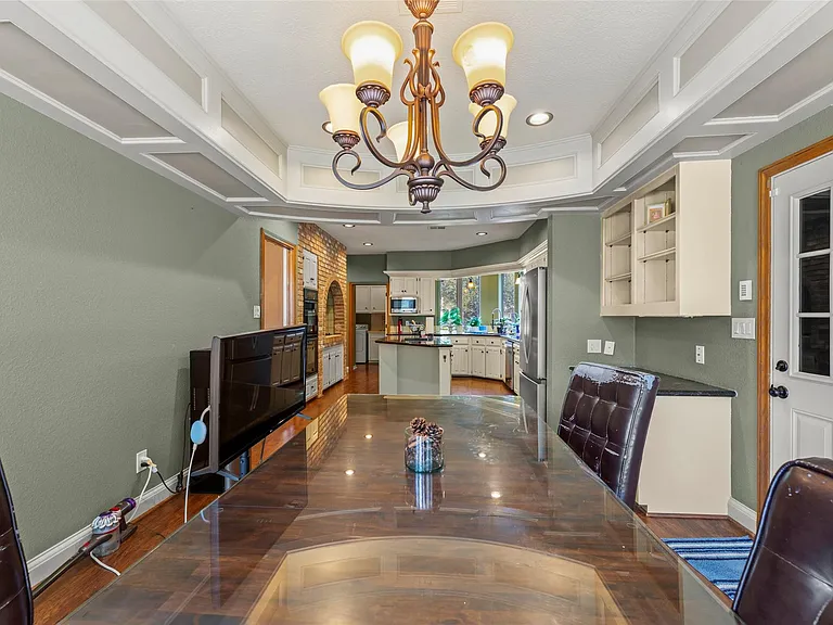 9714 Godstone Ln — Photo 25