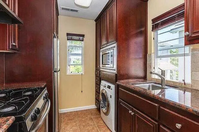 1 bed, 650 sqft, $1,800 — Photo 4