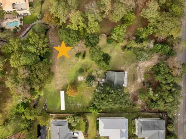 113 Reef Road, Carolina Beach, NC 28428