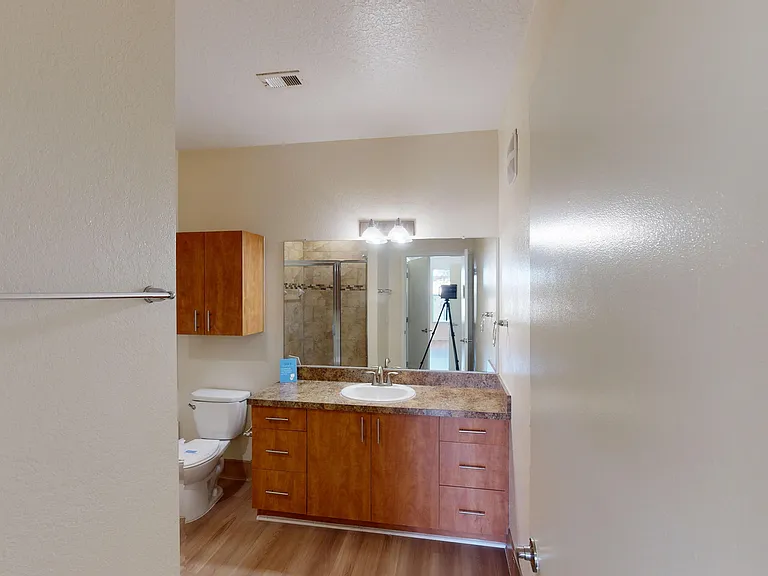 The Vintage Lofts at West End — Photo 69