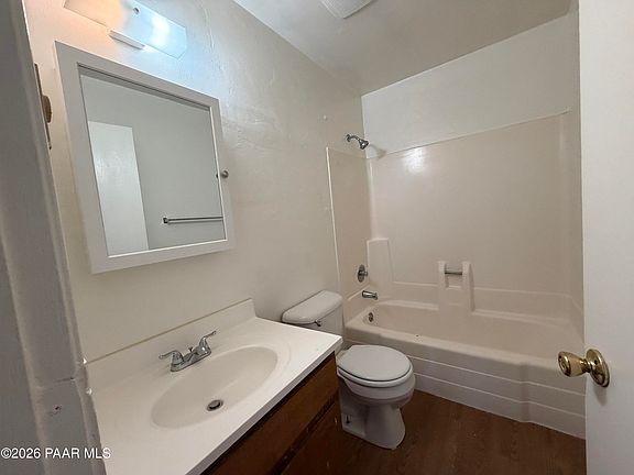 5th image of 410 Madison Ave APT 3