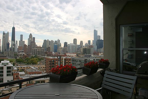 1st image of 900 N Kingsbury St APT 848