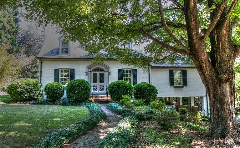 1st image of 222 S Princeton Cir