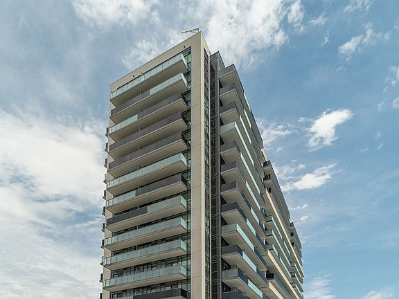 2nd image of 2545 Simcoe St N #622