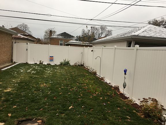 3rd image of 9420 S Avers Ave