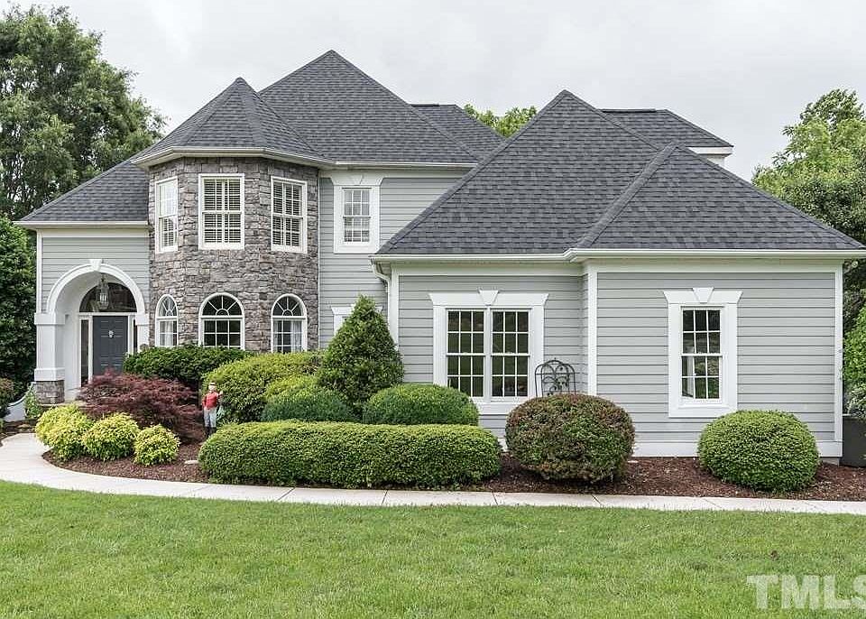 1st image of 309 Pebble Beach Dr
