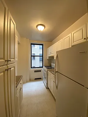Rented by Sovereign Associates | media 12