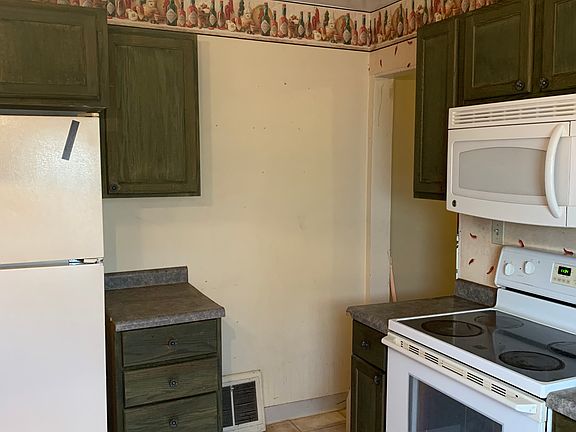 2nd image of 1614 N Olive St