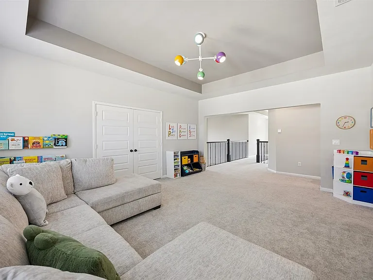 476 Anfield Cir — Photo 20