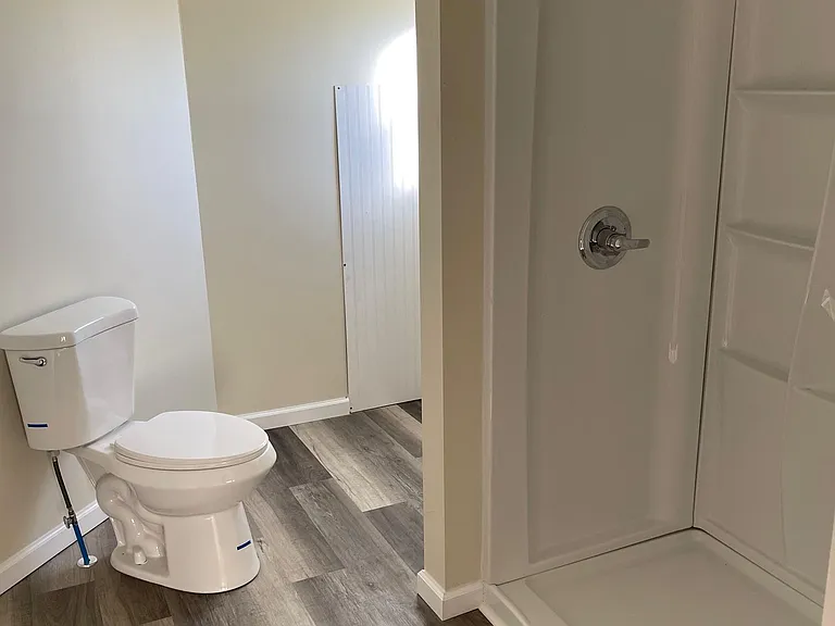 1018 Aaron Ln — Photo 10