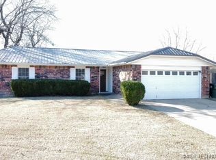 4709 Prairie Dog Rd, Muskogee, OK 74403
