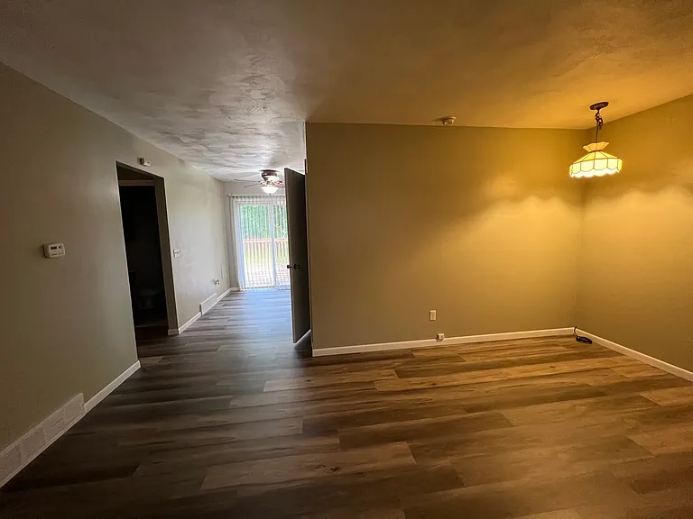 2421 Pollard Rd — Photo 7