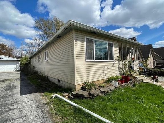 2nd image of 337 S Sherman Dr