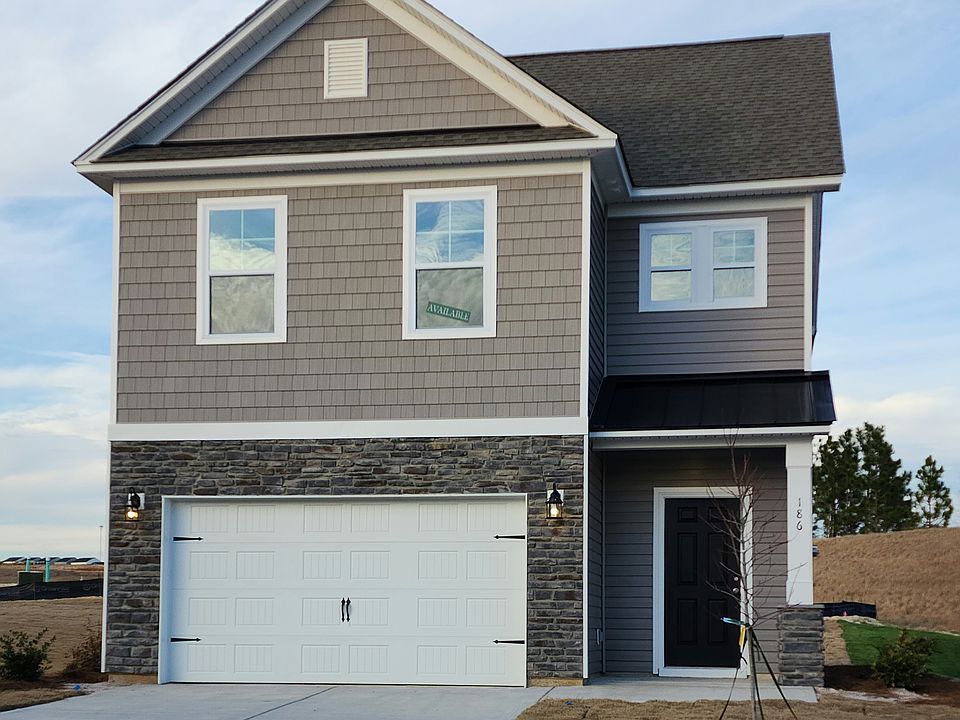 QUICK MOVE IN 2,013 sf Crestfall A6 Rear Covered Porch Corner Lot